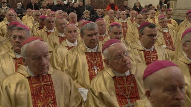 Modlitwa Episkopatu za zmarłych biskupów