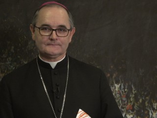 Głos synodalny biskupa Andrzeja Przybylskiego